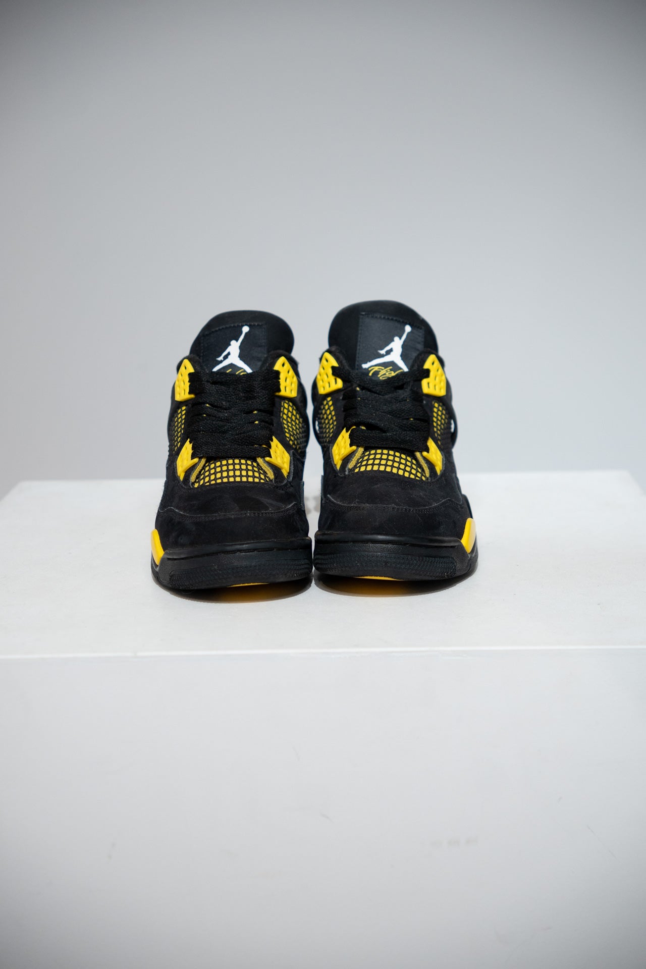 Jordan 4 Thunder (Taille 41)