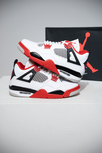 Jordan 4 Fire Red 2020 (Taille 40)