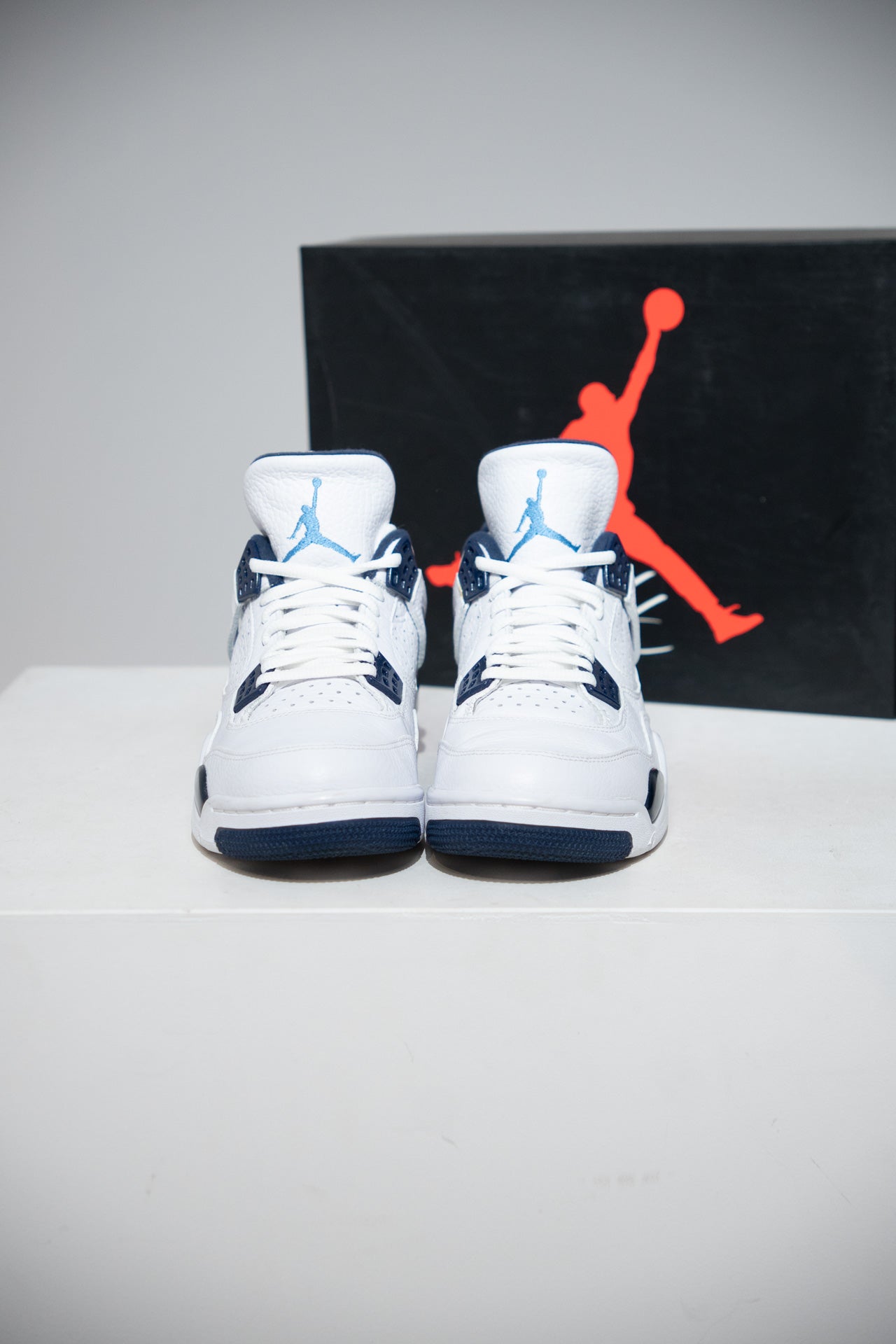 Jordan 4 Columbia (Taille 40)