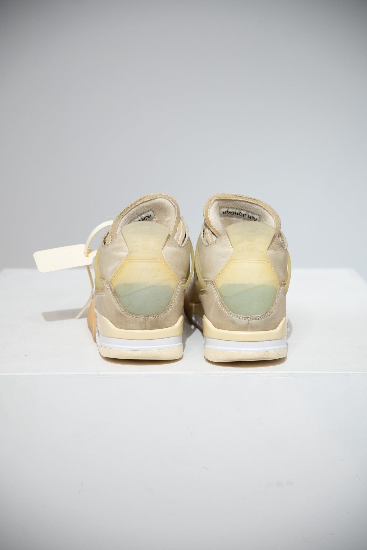 Jordan 4 Off-White Sail (Taille 41)