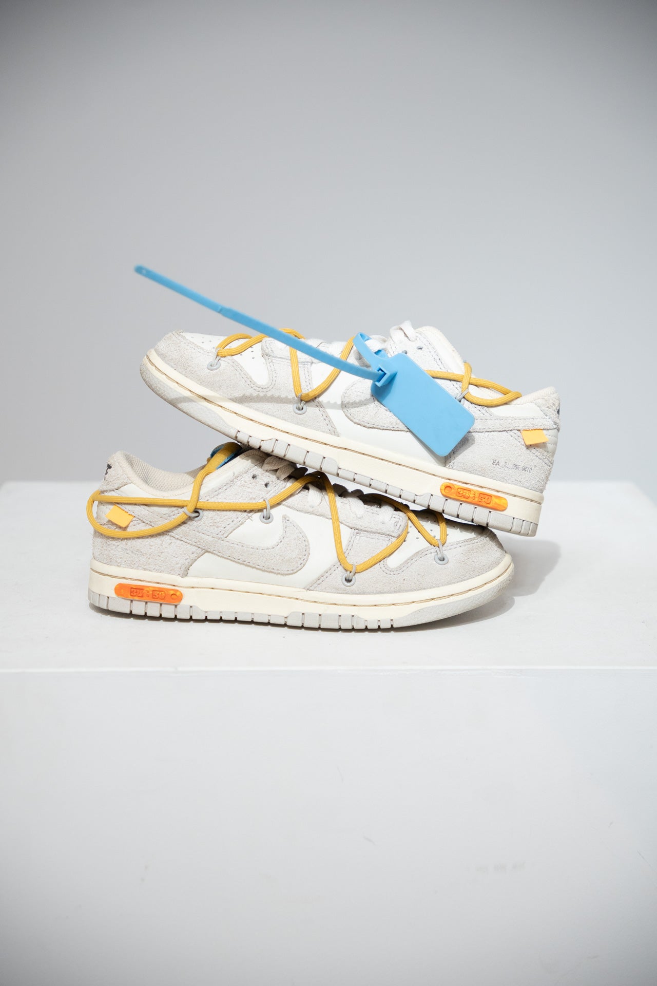 Dunk Low Off White Lot 34/50 (Taille 36)