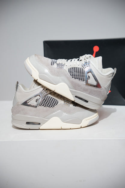 Jordan 4 Frozen Moments (Taille 36,5)