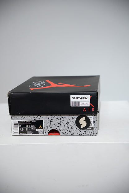 Jordan 4 Frozen Moments (Taille 36,5)