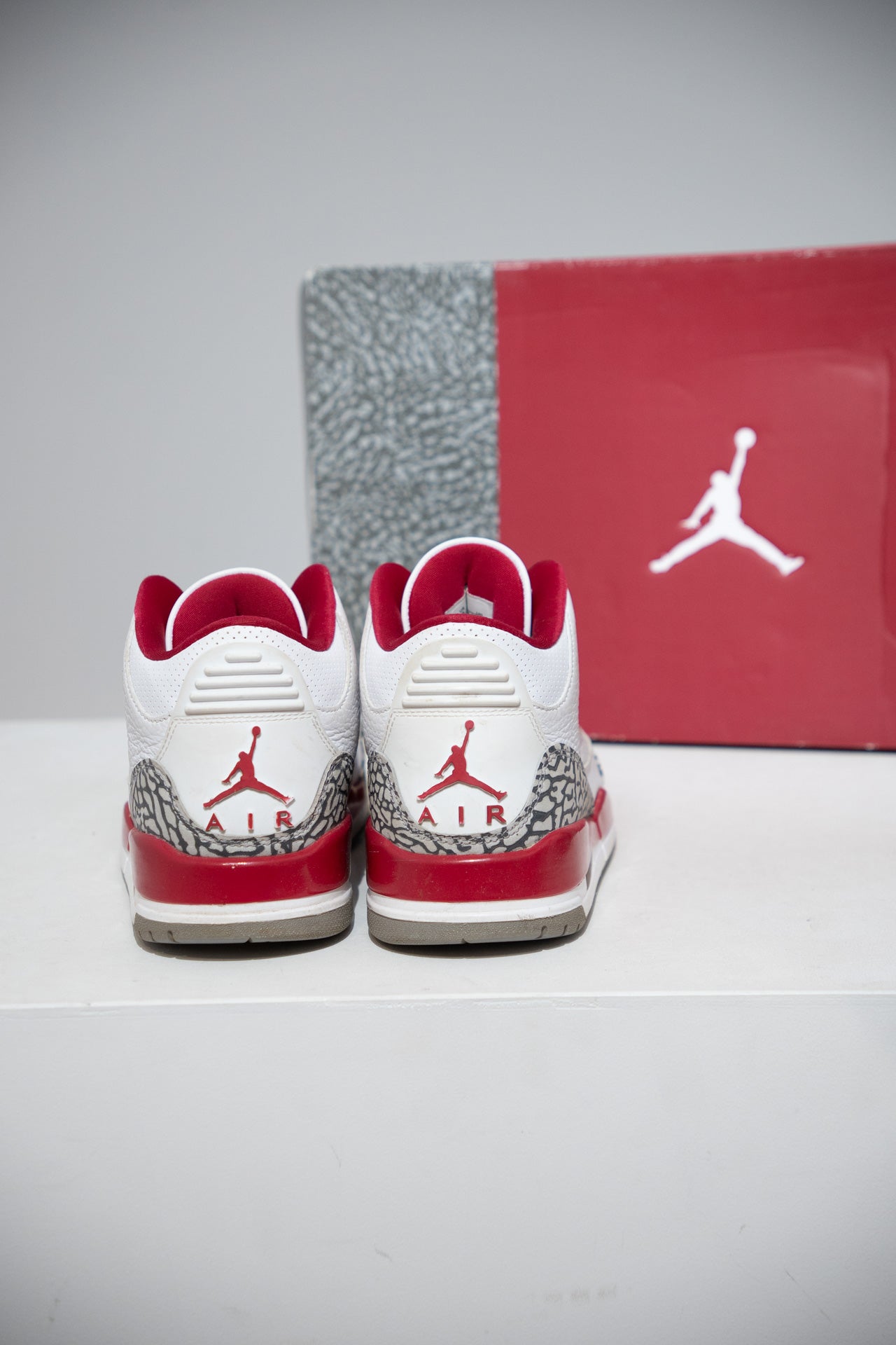Jordan 3 Cardinal Red (Taille 41)