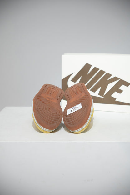 Jordan 1 Low Travis Scott Canary Yellow (Taille 38)