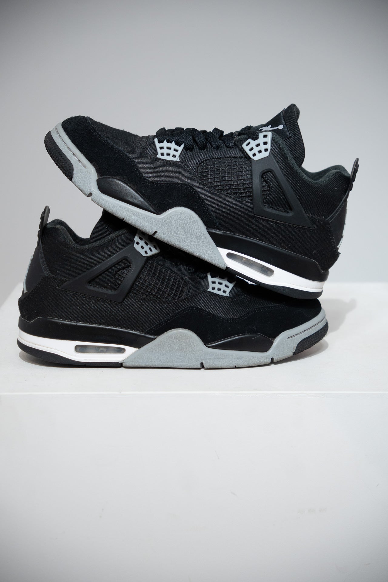 Jordan 4 Black Canvas (Taille 45)
