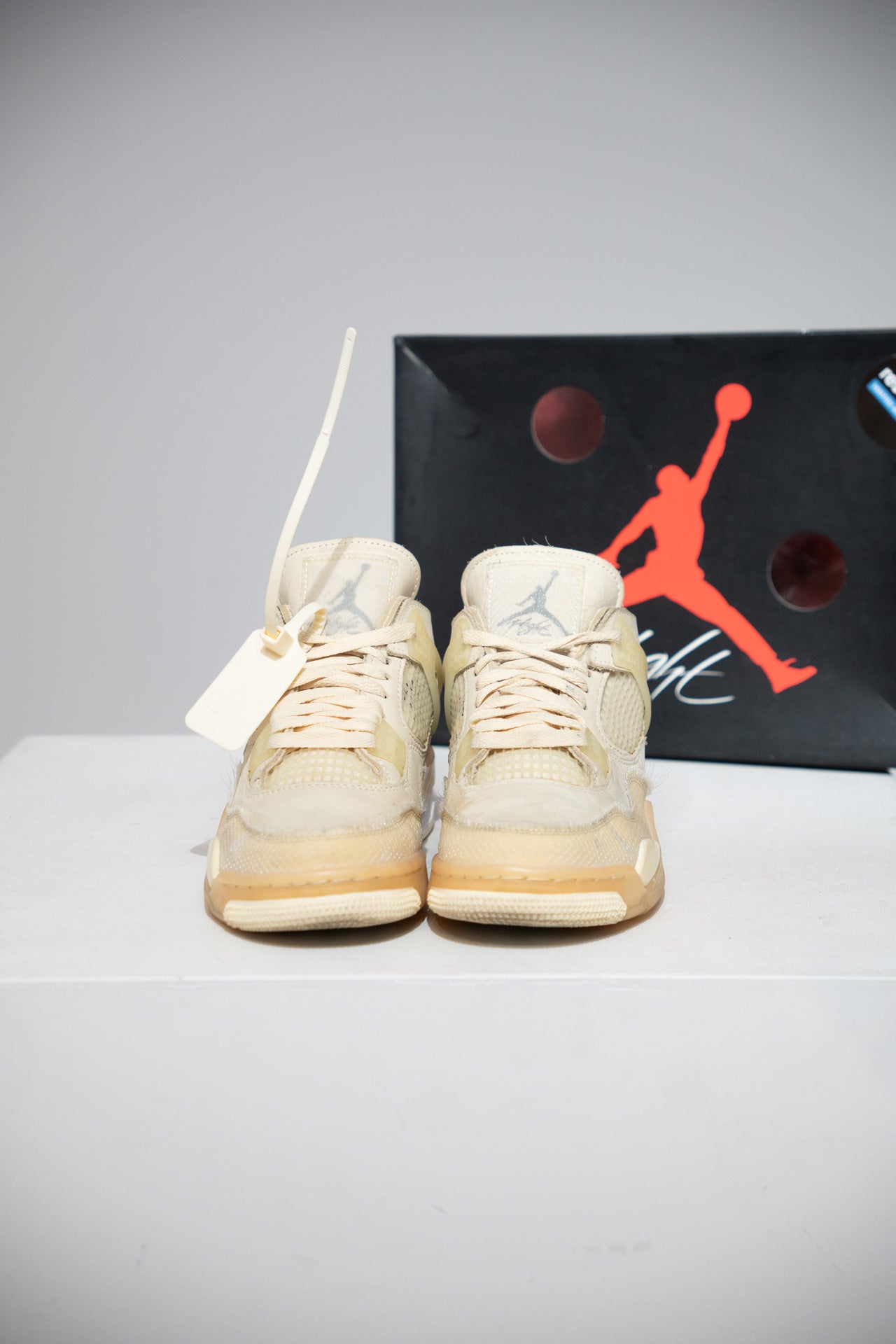 Jordan 4 Off-White Sail (Taille 38)