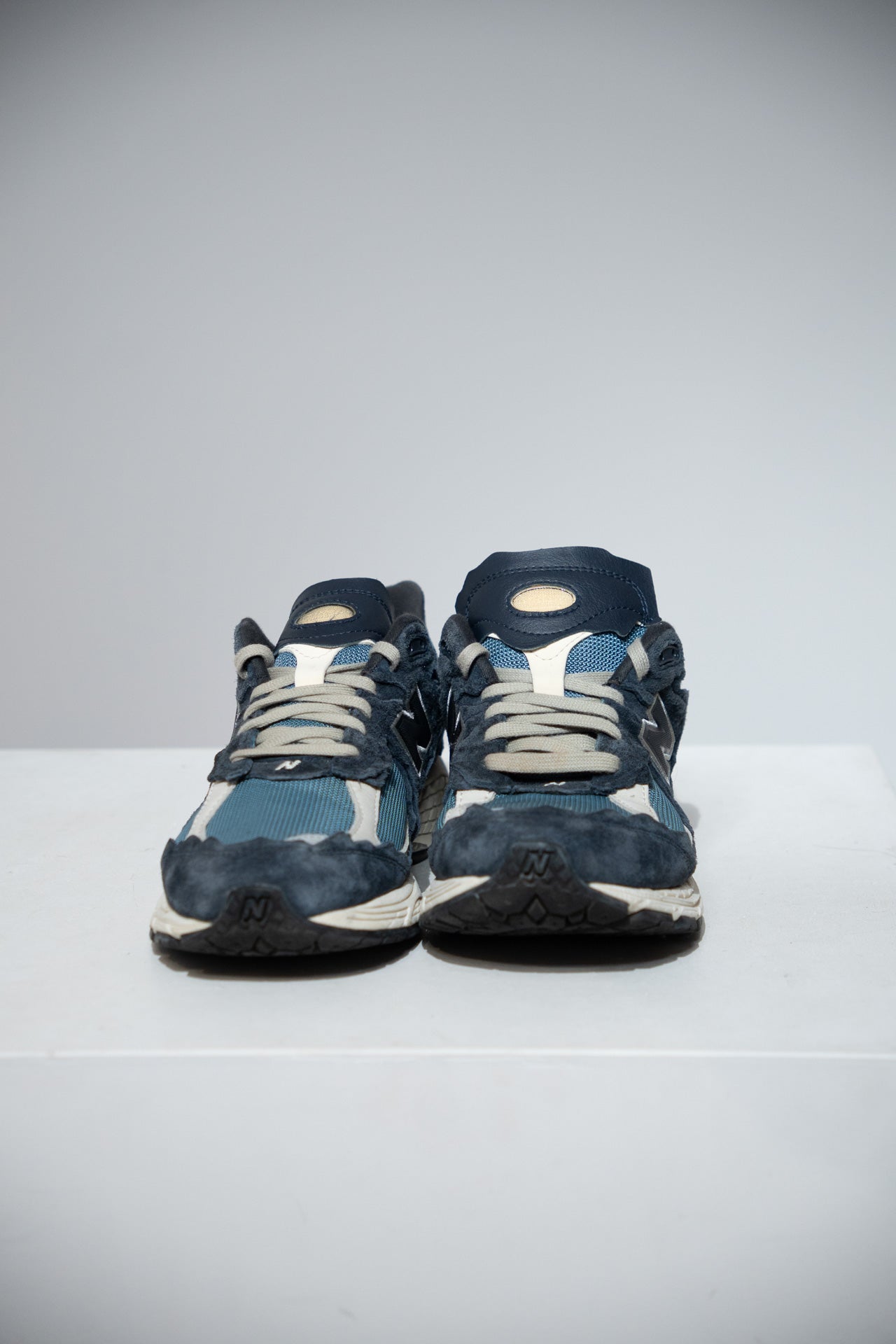 New Balance 2002R Protection Pack Navy (Taille 42,5)