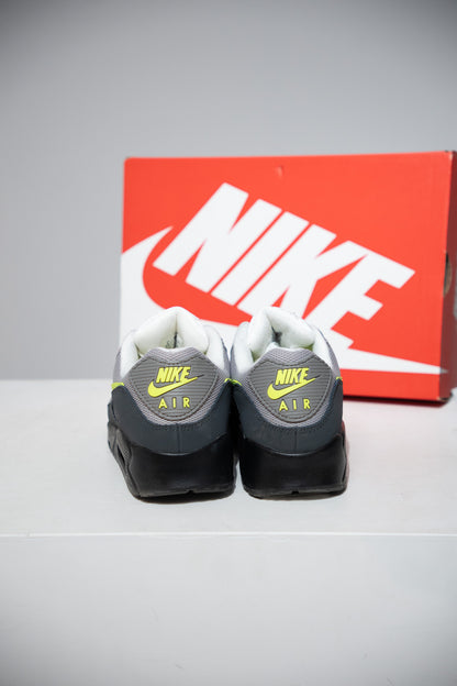Air Max 90 Neon (Taille 42,5)