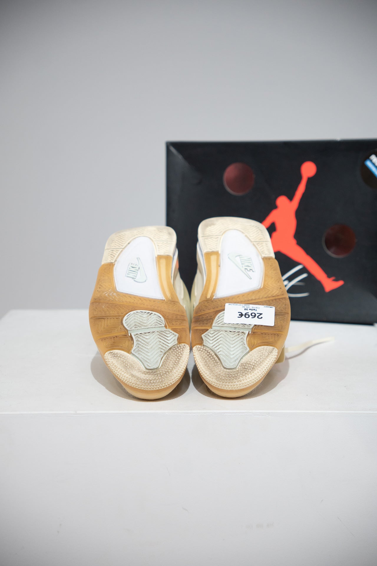 Jordan 4 Off-White Sail (Taille 38)