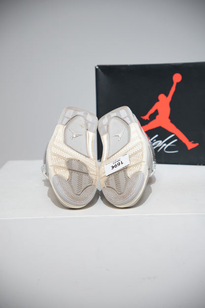 Jordan 4 Frozen Moments (Taille 37,5)