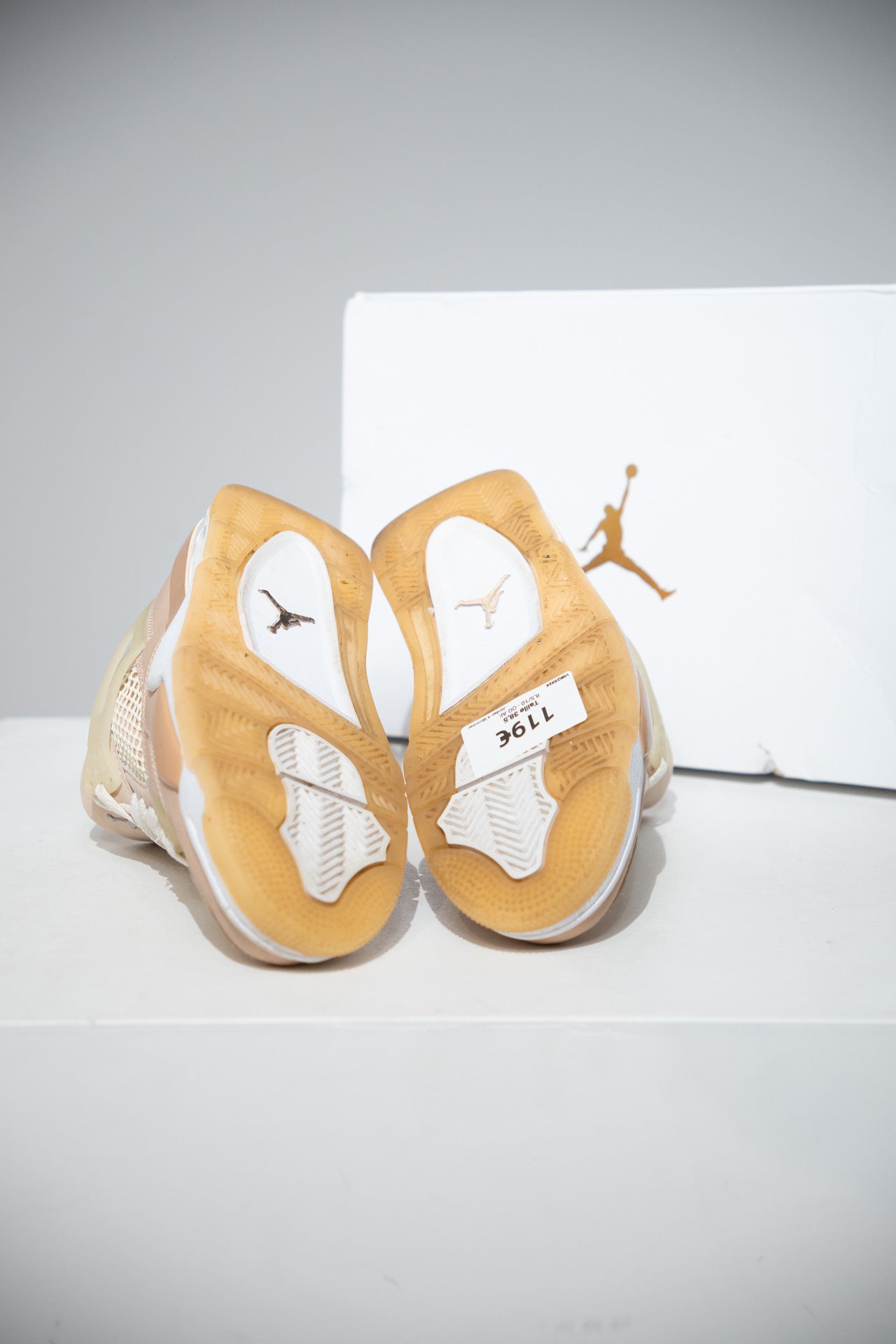 Jordan 4 Shimmer (Taille 38,5)