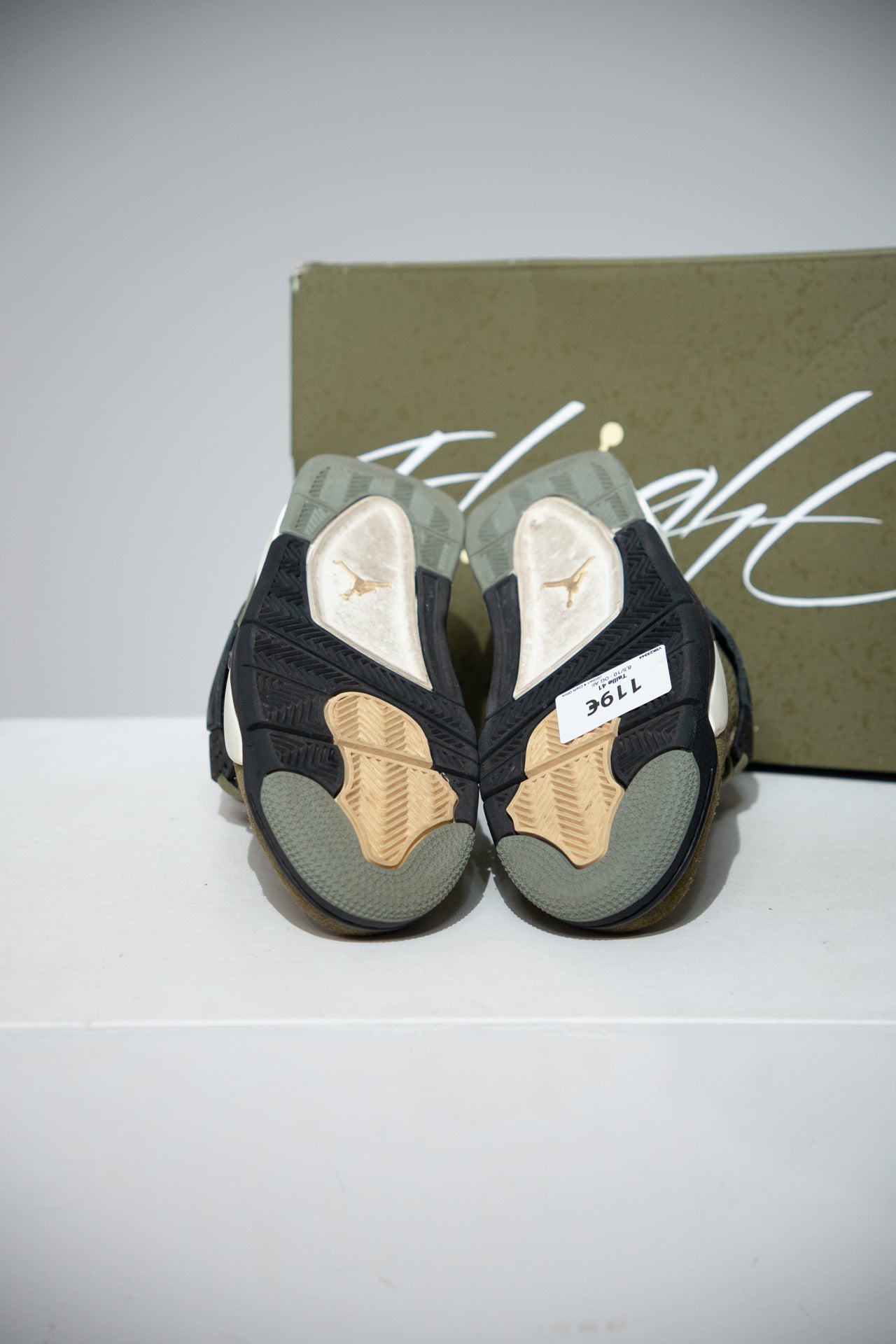 Jordan 4 Craft Olive (Taille 41)
