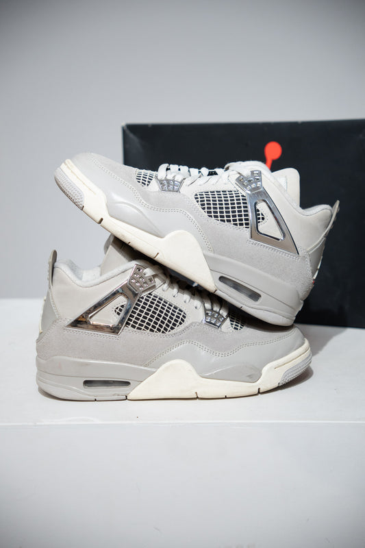 Jordan 4 Frozen Moments (Taille 38)