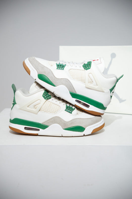 Jordan 4 SB pine Green (Taille 42)