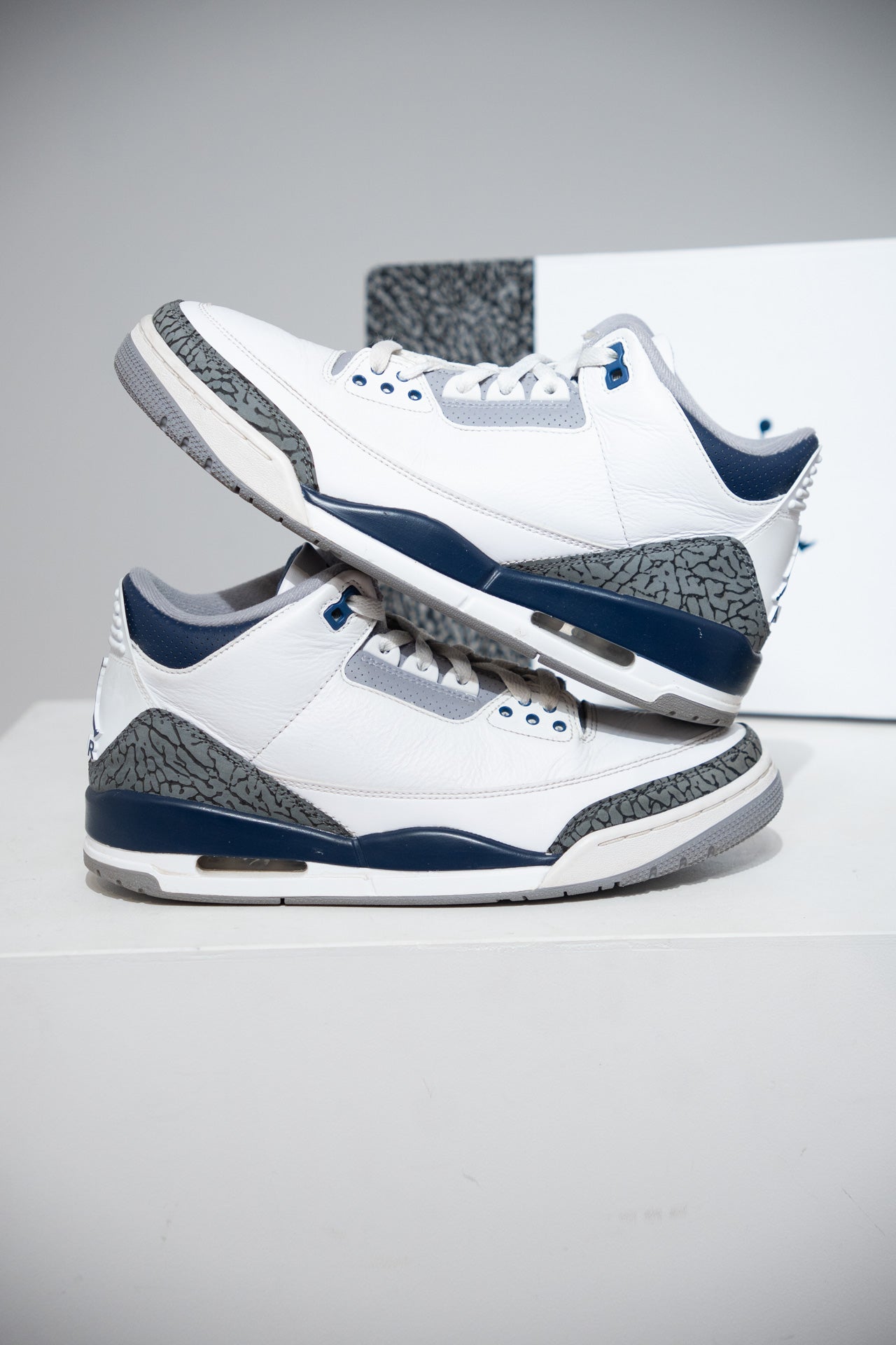 Jordan 3 Midnight Navy (Taille 43)