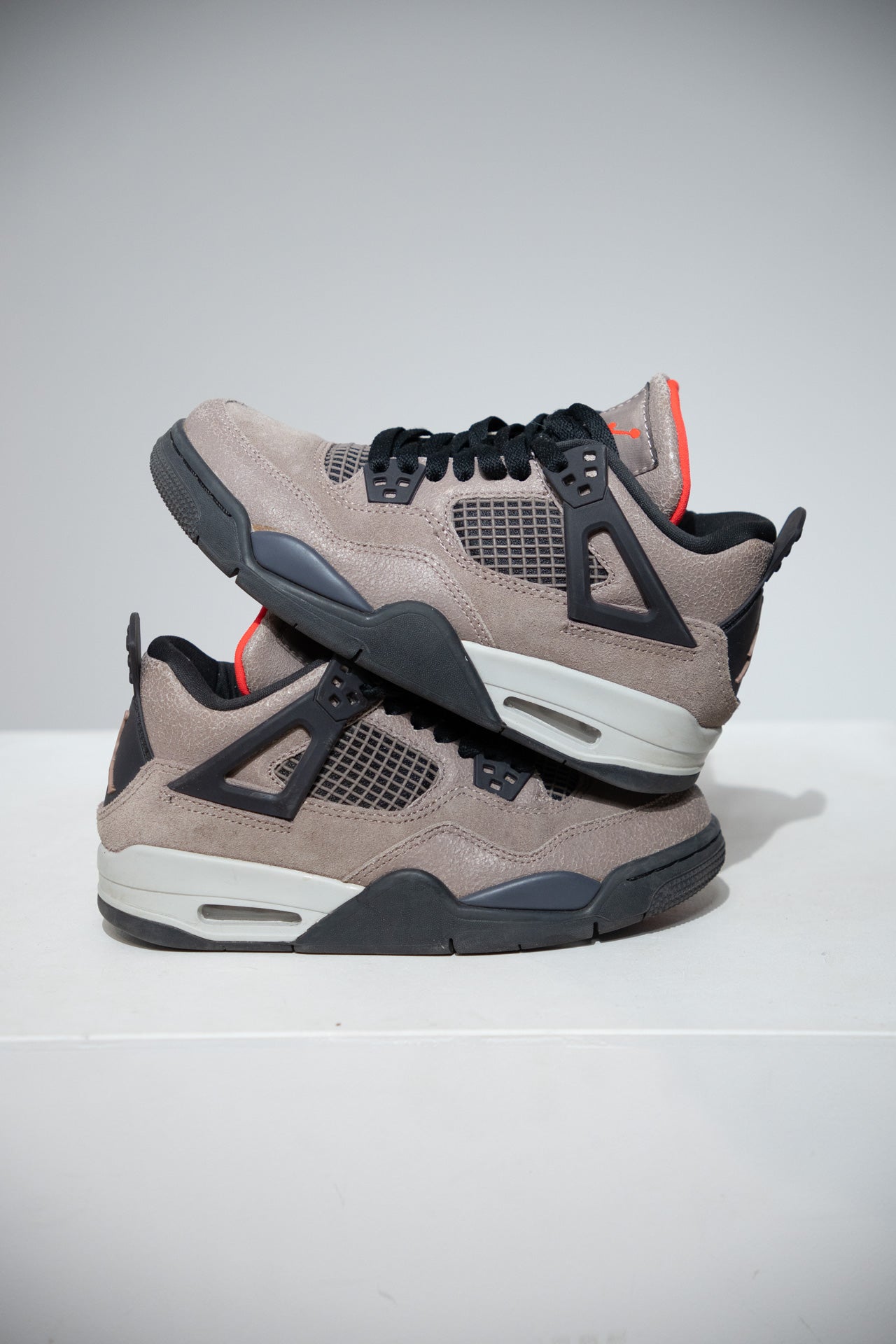 Jordan 4 Taupe Haze GS (Taille 36)