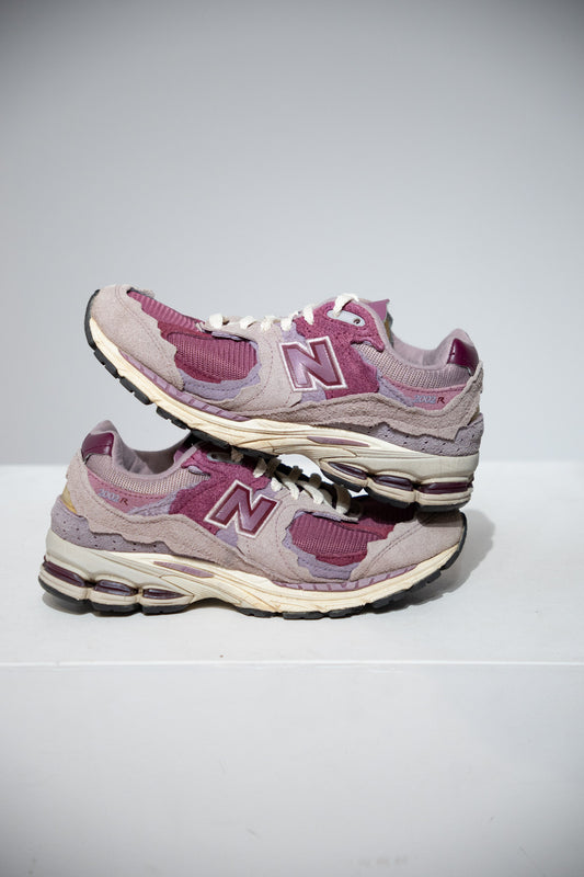 New Balance 2002R Protection Pack Pink (Taille 37)