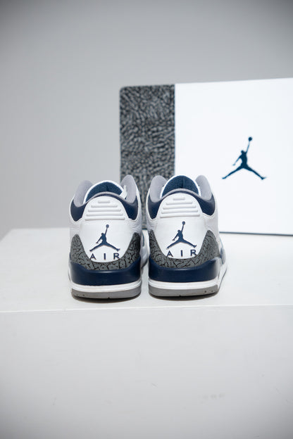 Jordan 3 Midnight Navy (Taille 43)