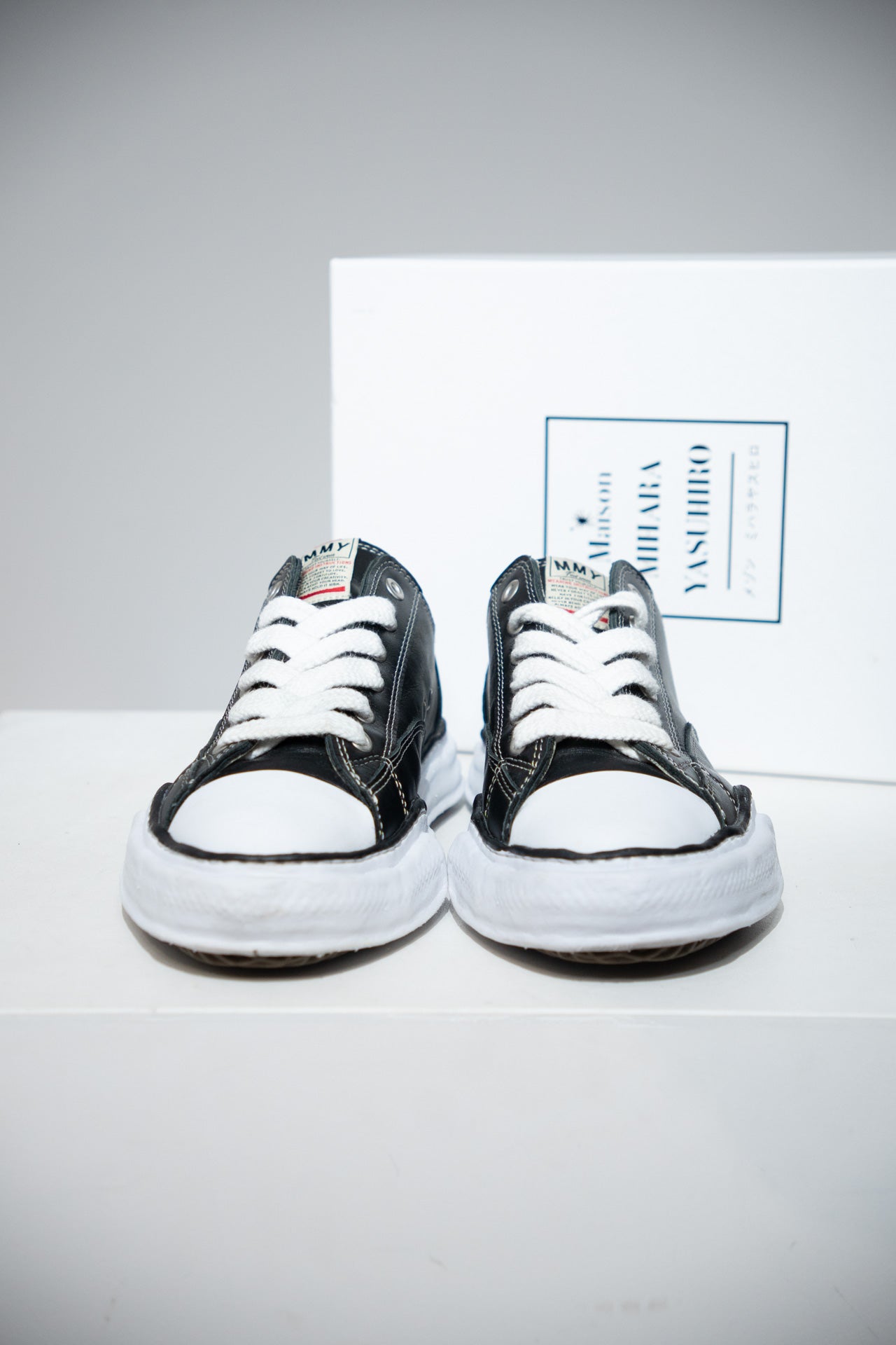 Maison Mihara Black White Leather (Taille 45)