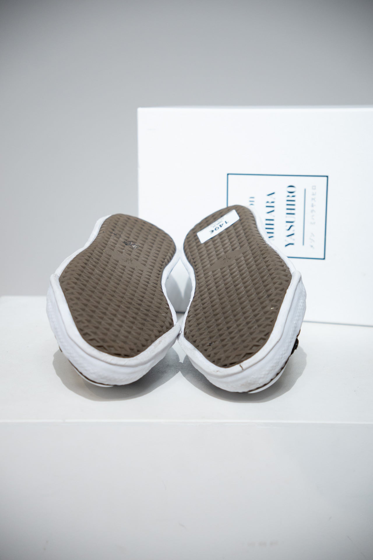 Maison Mihara Black White Leather (Taille 45)