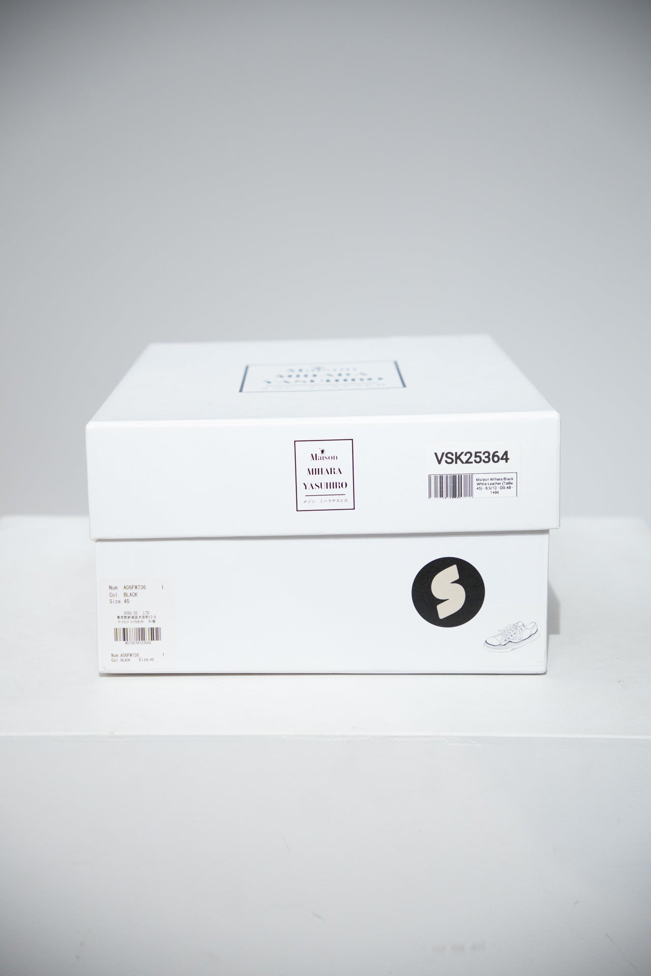 Maison Mihara Black White Leather (Taille 45)