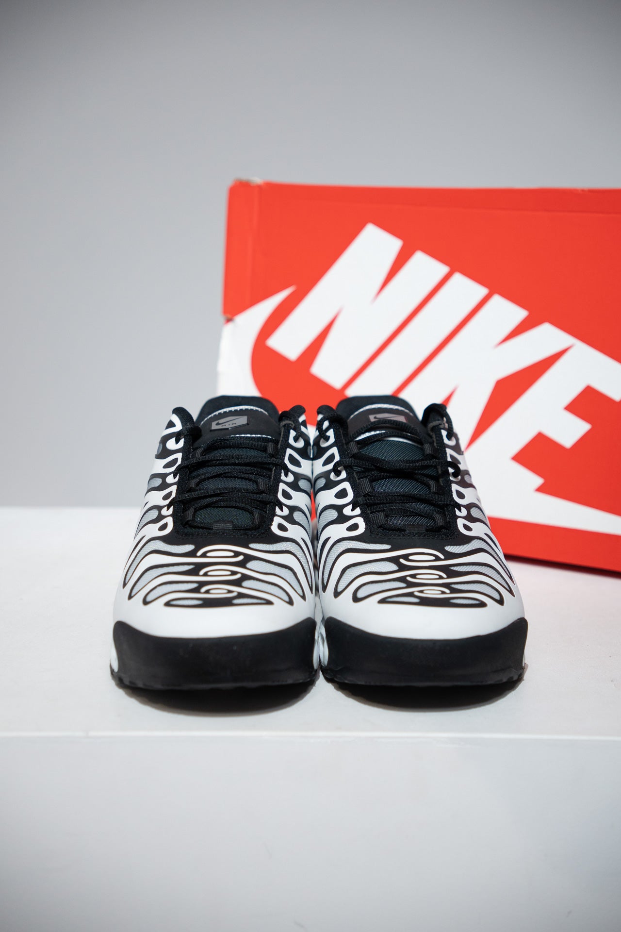 Air Max Plus (TN) Drift Black White (Taille 44,5)