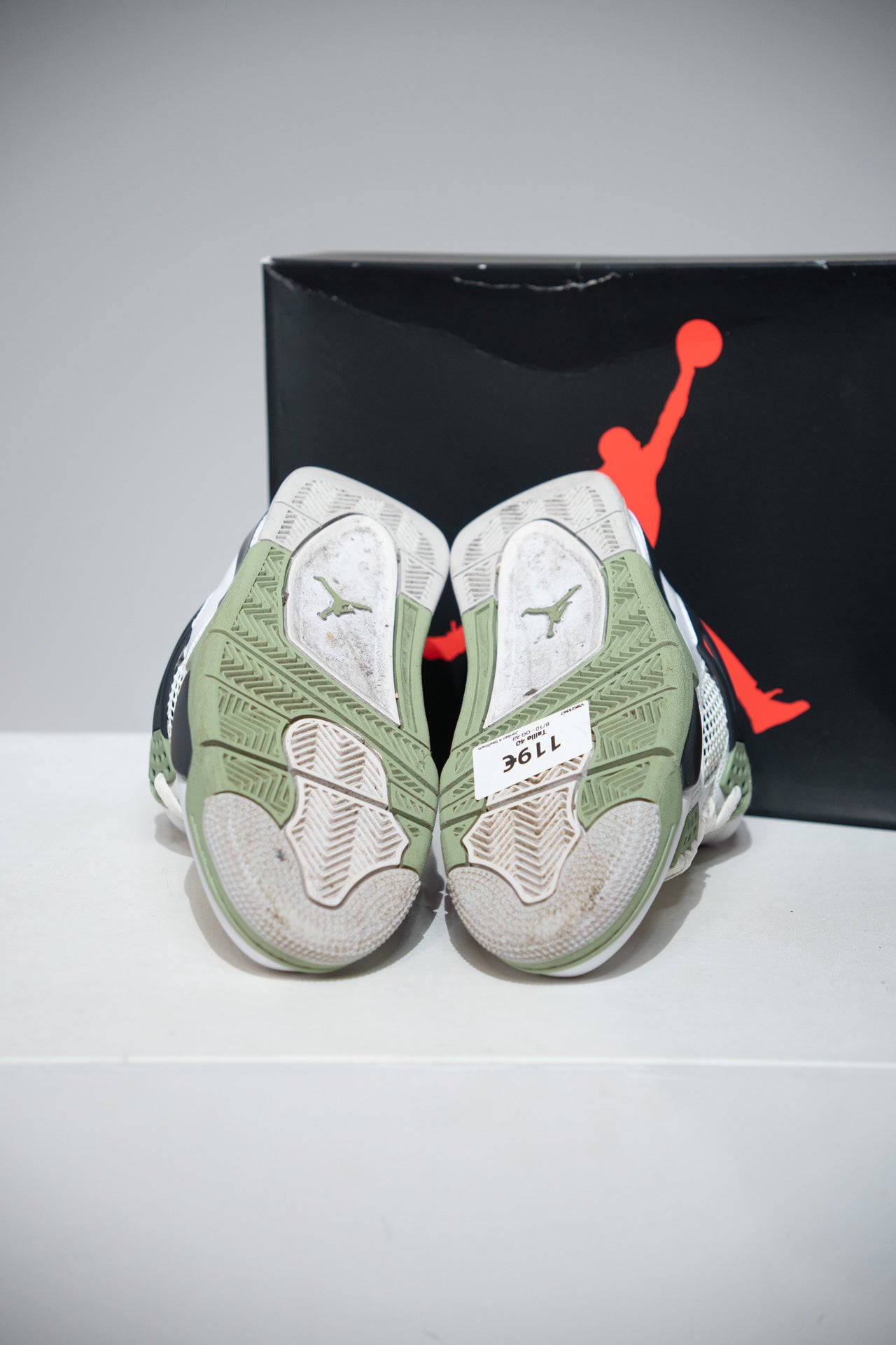 Jordan 4 Seafoam (Taille 40)