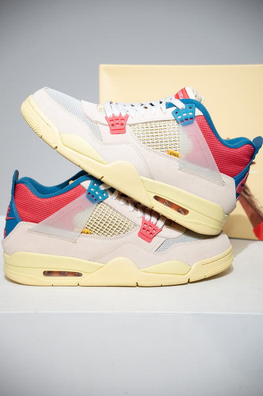 Jordan 4 Guava Ice (Taille 44)