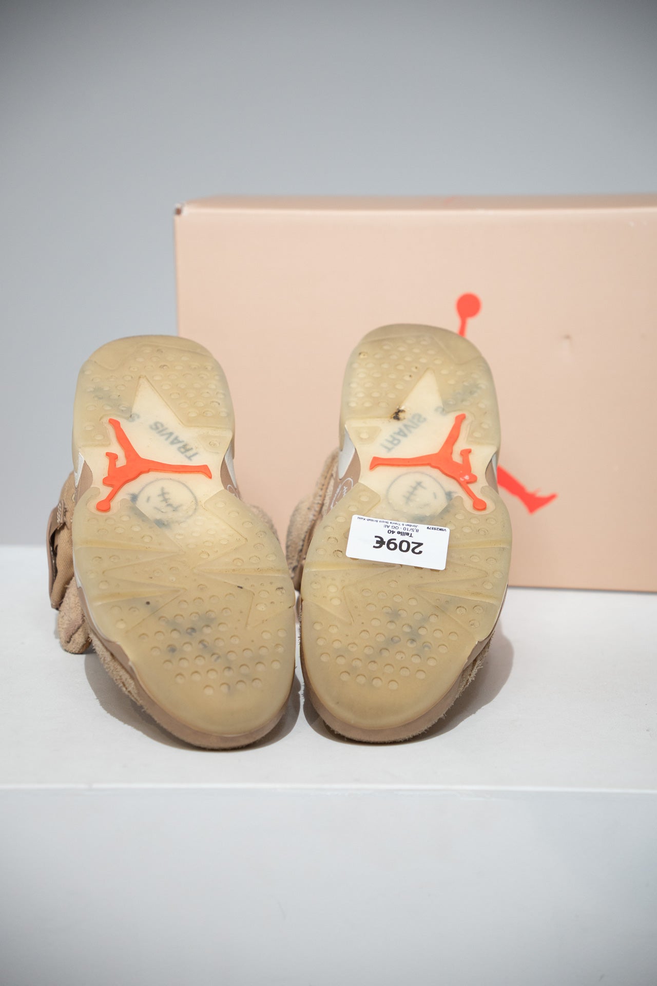 Jordan 6 Travis Scott British Kaki (Taille 40)