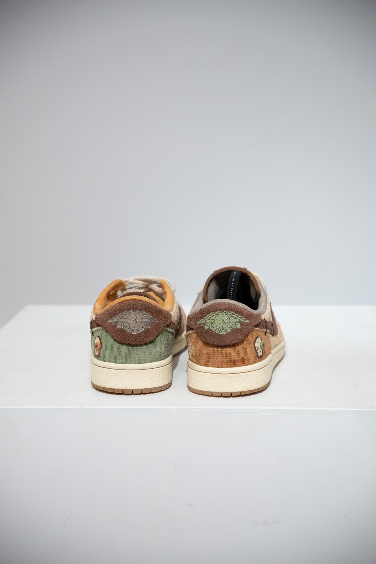 Jordan 1 Low Voodoo Zion Williamson (Taille 42,5)