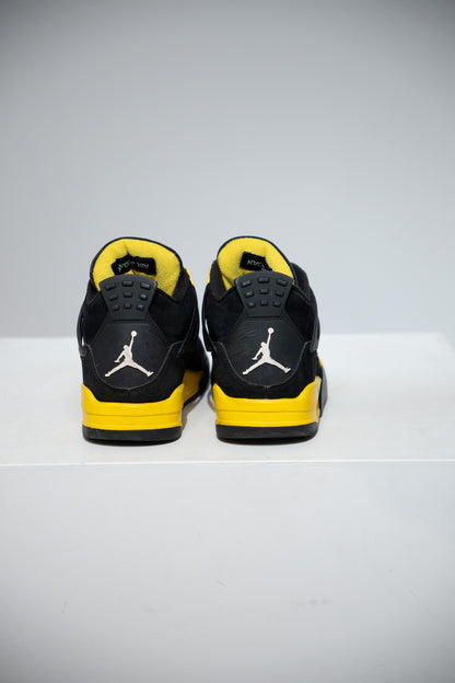 Jordan 4 Thunder (Taille 40,5)