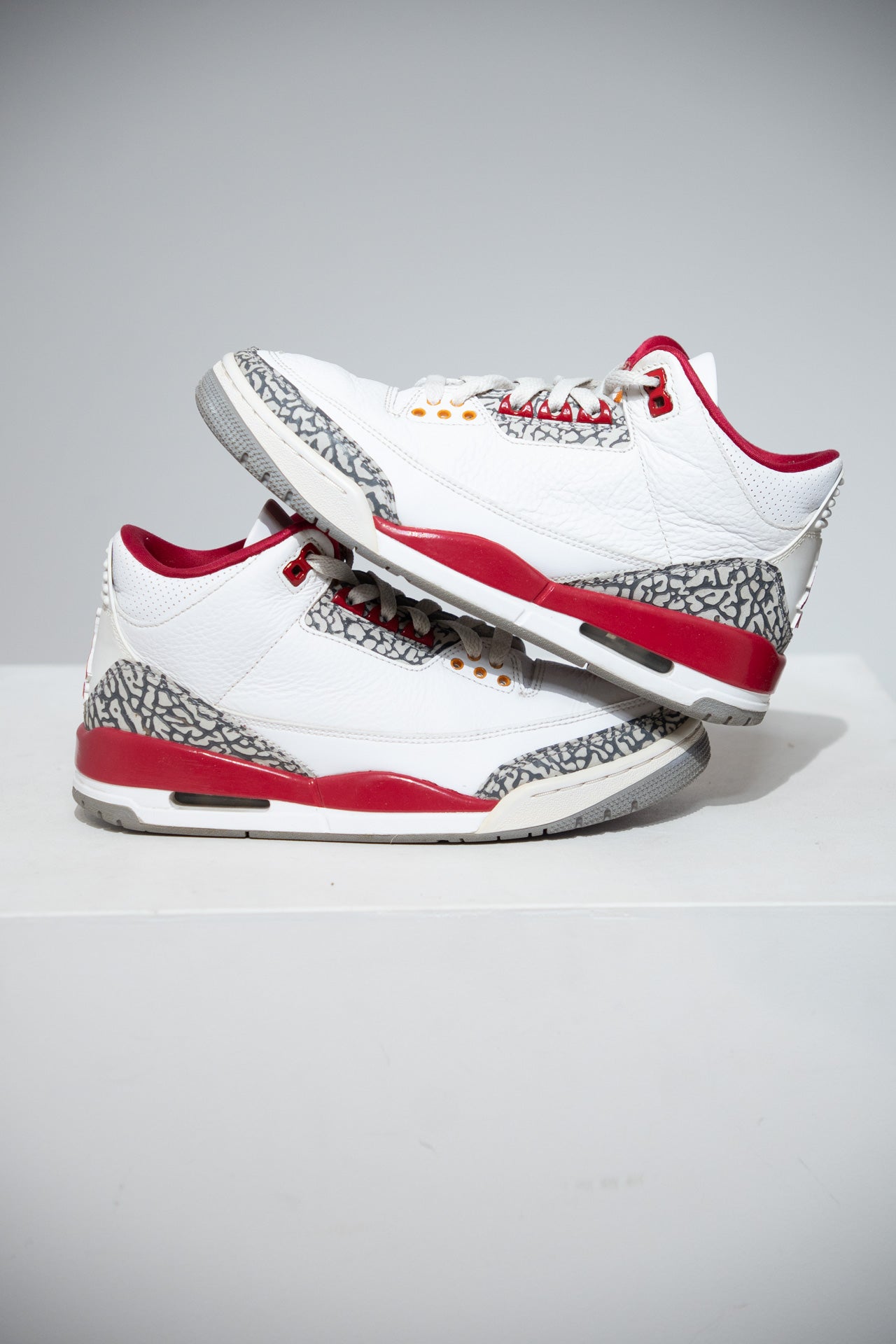 Jordan 3 Cardinal Red (Taille 40)