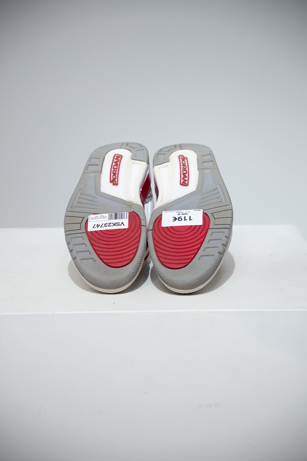 Jordan 3 Cardinal Red (Taille 40)