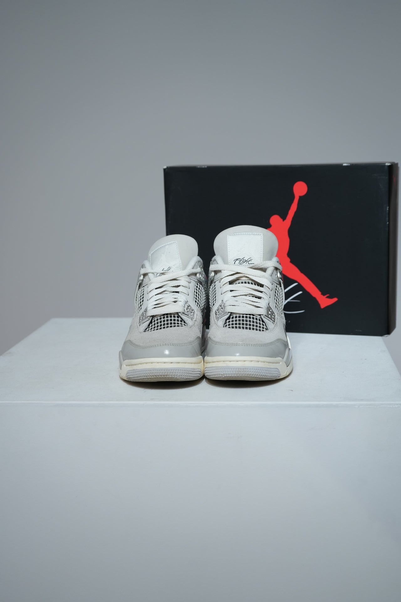 Jordan 4 Frozen Moments (Taille 38)
