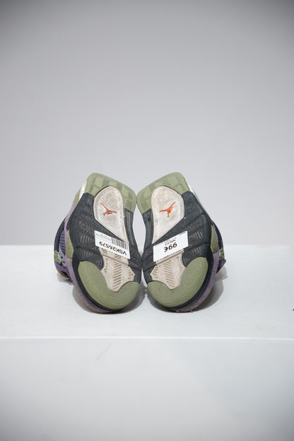 Jordan 4 Canyon purple (Taille 37,5)