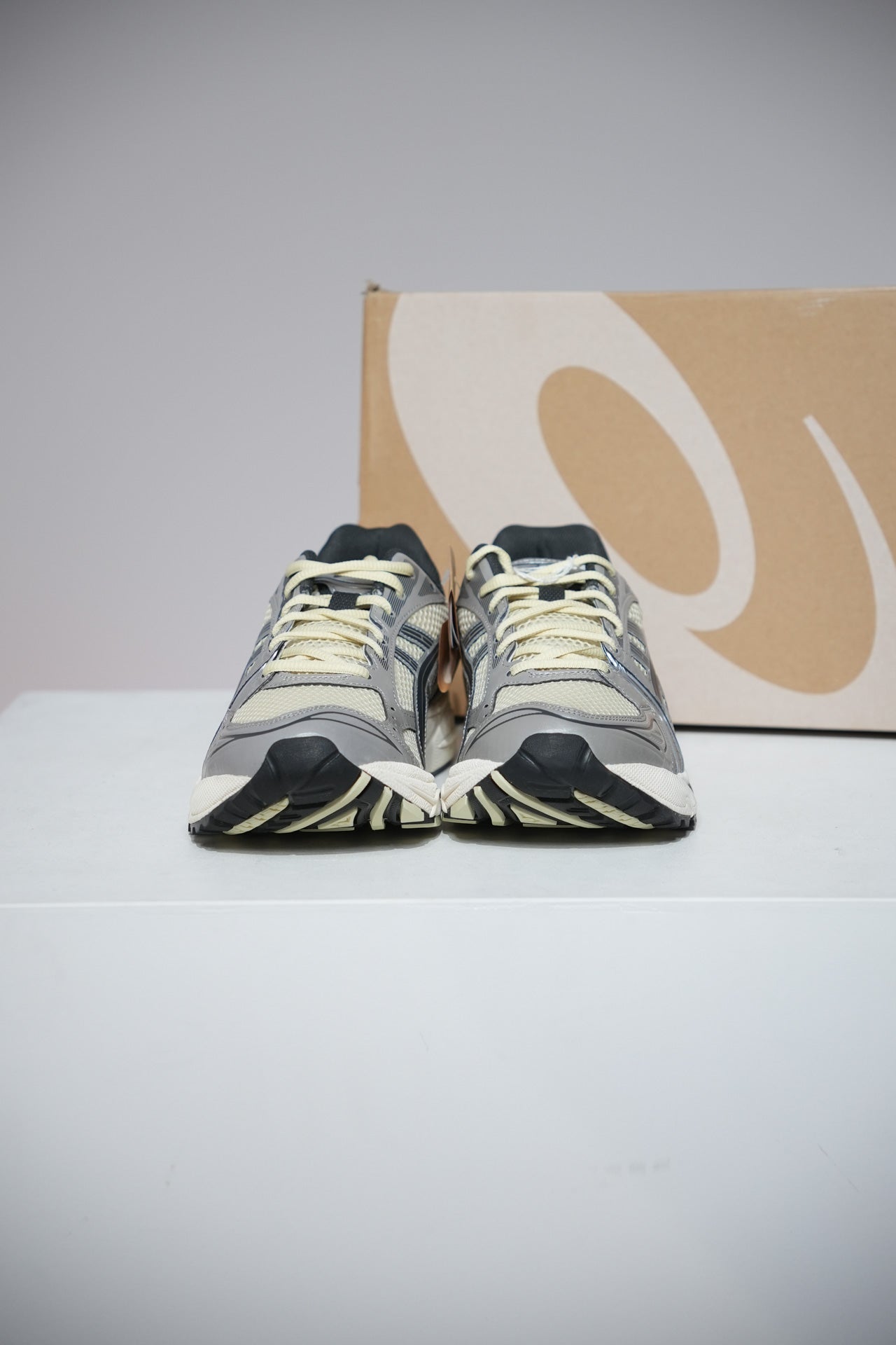 Asics Kayano 14 Oyster White (Taille 37,5)
