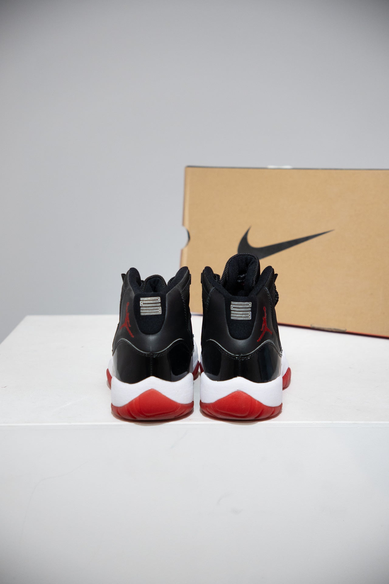 Jordan 11 Bred 2019 GS (Taille 36,5)
