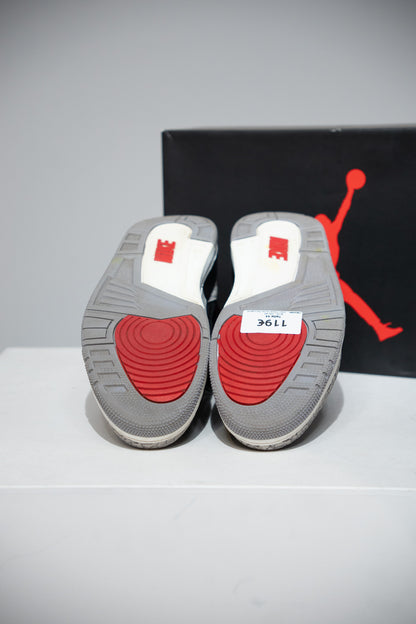 Jordan 3 Black Cement Reimagined (Taille 44)