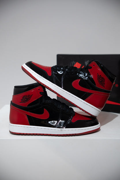 Jordan 1 High Patent Bred (Taille 42)