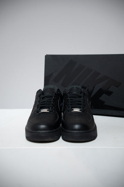 Air Force 1 Low Supreme Black (Taille 42)