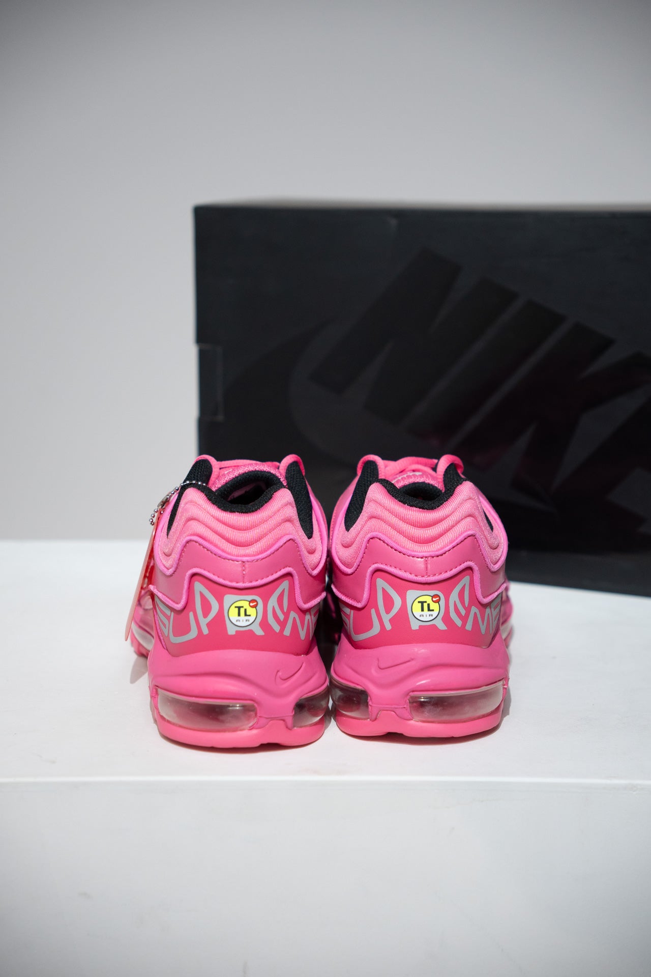 Air Max 98 supreme Pink (Taille 46)