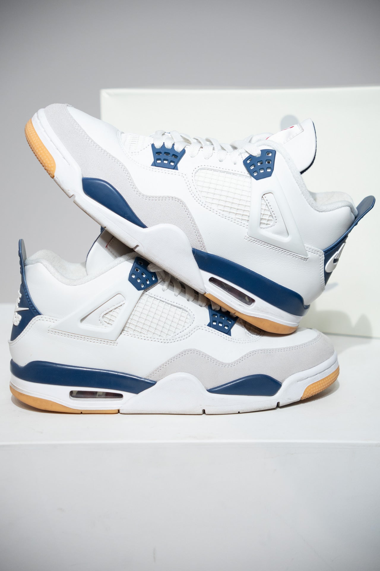 Jordan 4 SB Navy (Taille 43)