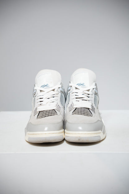 Jordan 4 Frozen Moments (Taille 44,5)