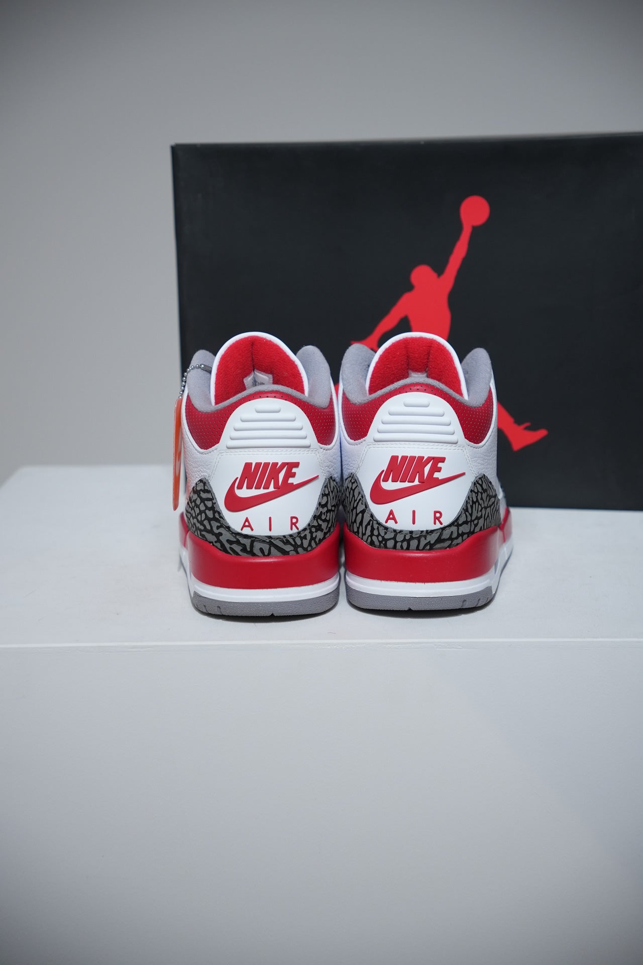 Jordan 3 Fire Red (Taille 49,5)