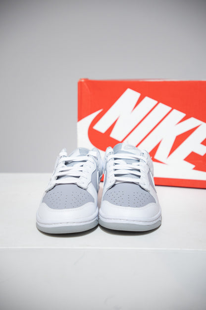 Dunk Low Grey White (Taille 40)