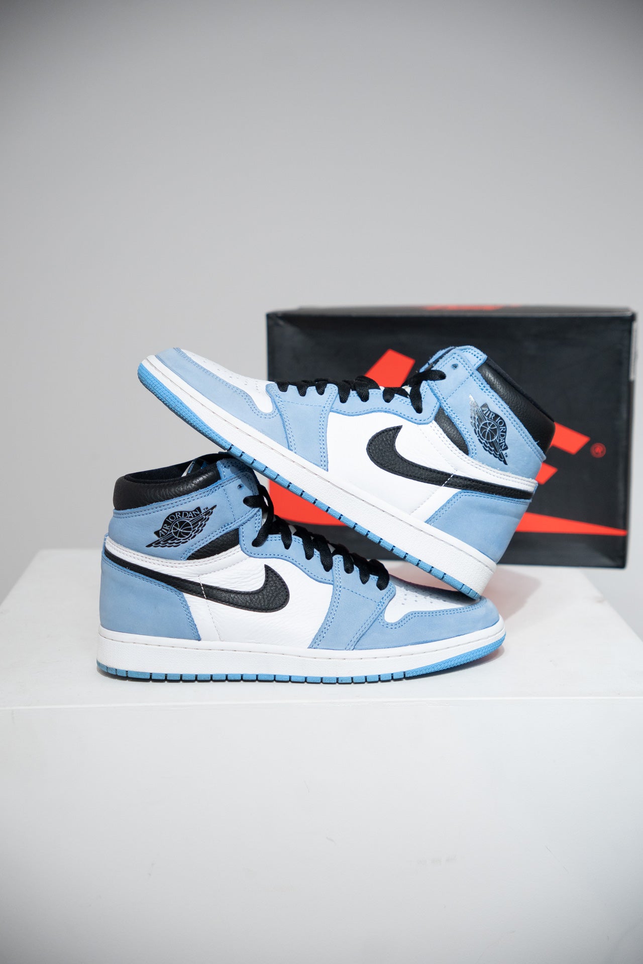 Jordan 1 High University Blue (Taille 42,5)