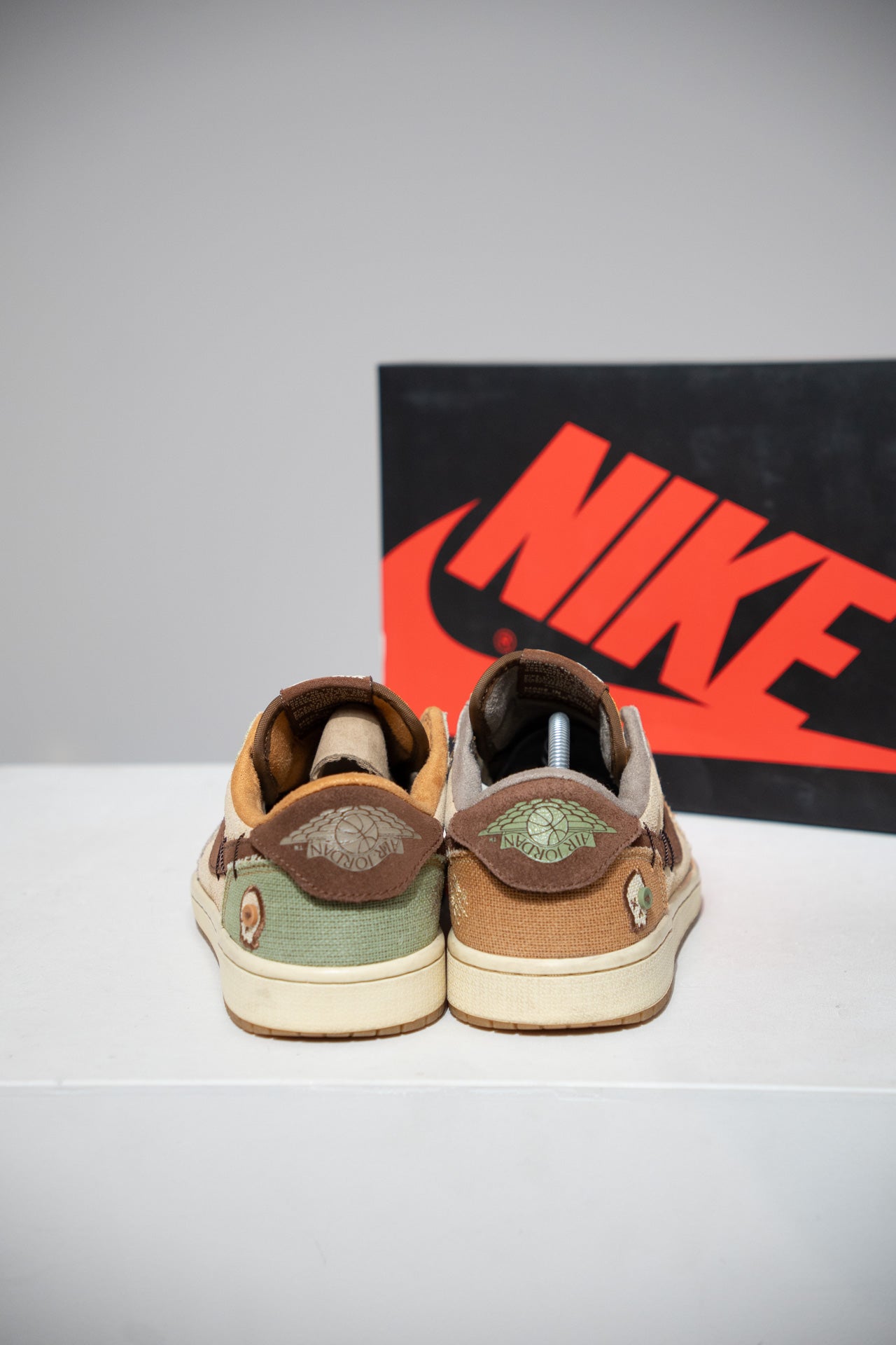 Jordan 1 Low Voodoo Alternate Zion Williamson (Taille 41)