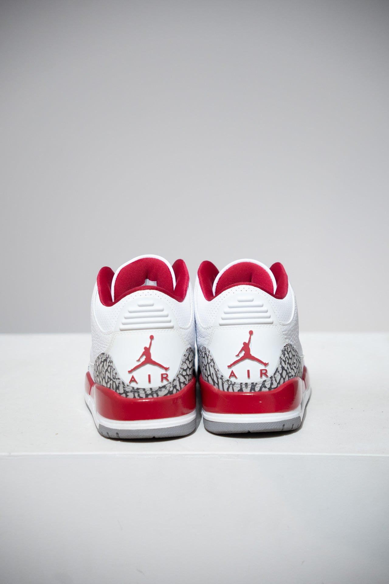Jordan 3 Cardinal Red (Taille 40,5)