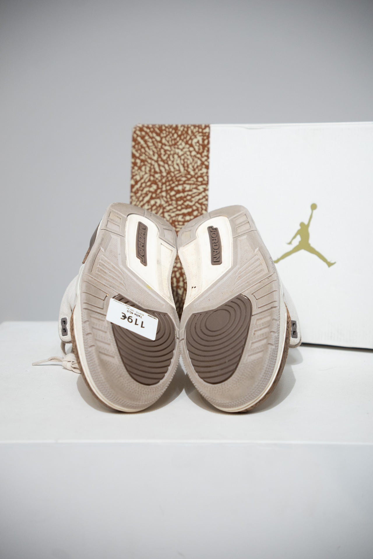 Jordan 3 Palomino (Taille 40,5)